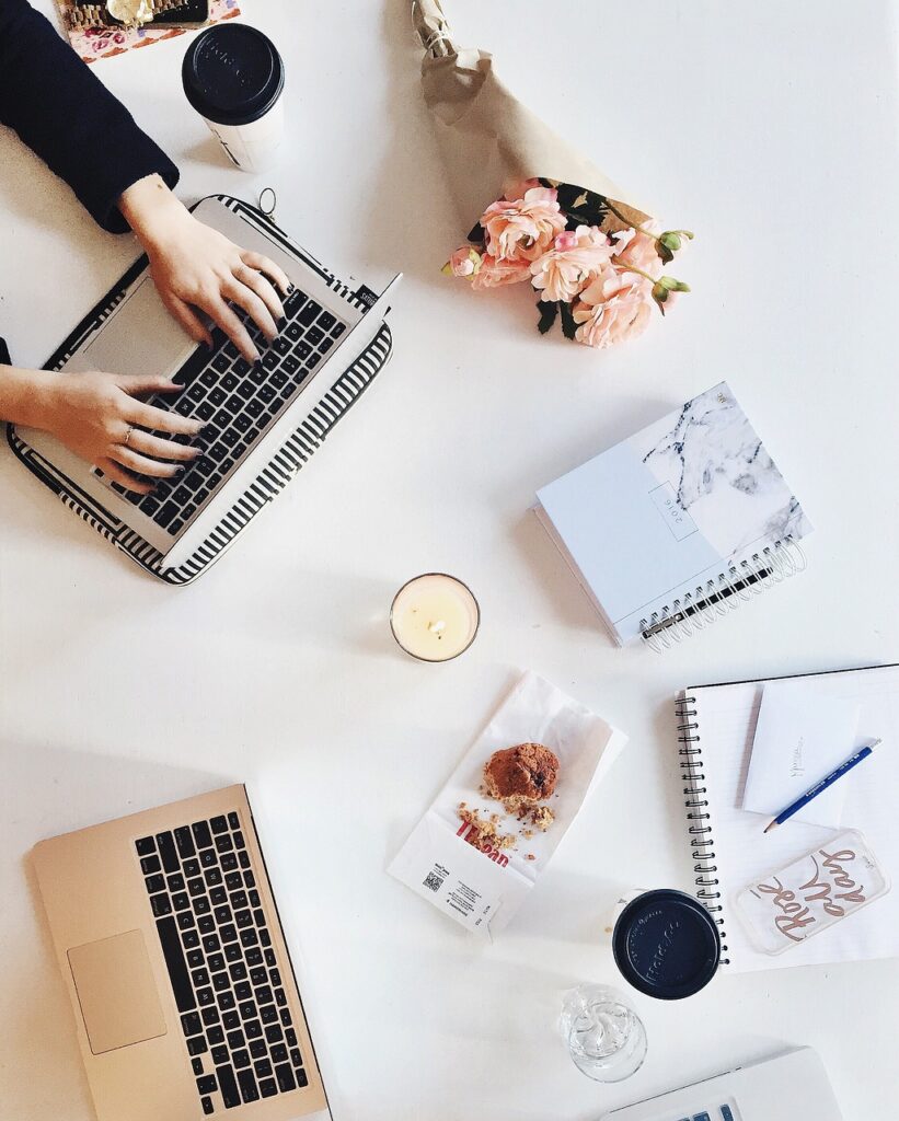 laptop, mac, computer, browser, research, business, work, desk, gadget, modern, electronic, laptop, computer, computer, research, research, research, research, research, business, business, business, work, work, desk, desk, desk